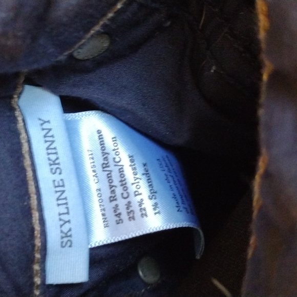 Women's Paige Skyline Skinny size 26 denim clean dark wash - Picture 10 of 13